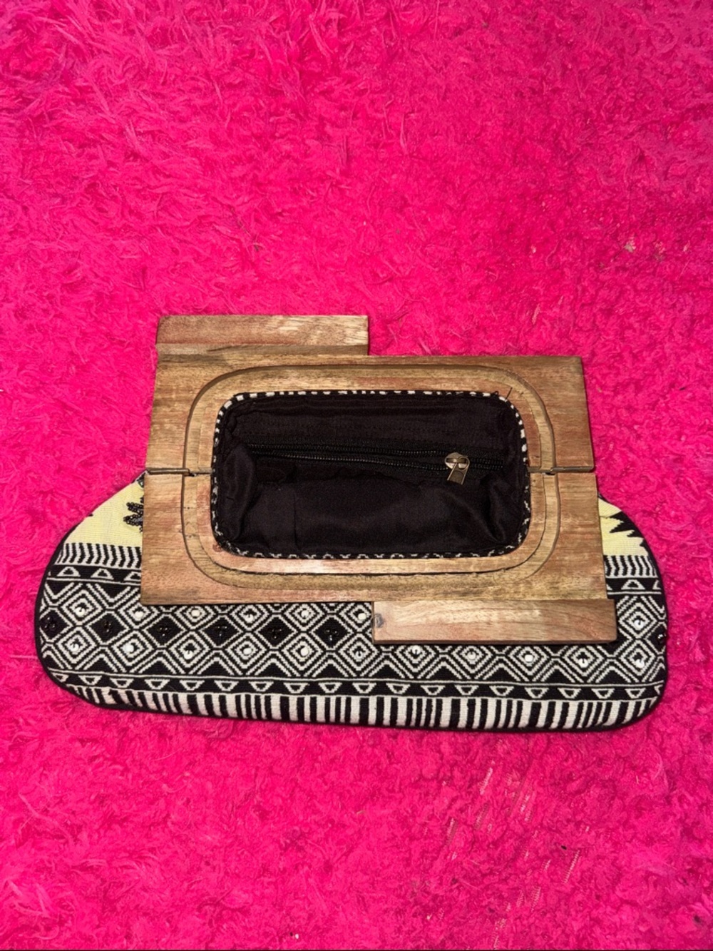 Embroidered Black & Cream Geometric Clutch - Picture 2 of 4